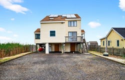322 Dock Road, West Creek, NJ 08092