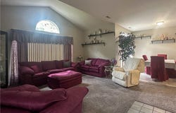 20 Woodland Chase Boulevard, Niles, OH 44446
