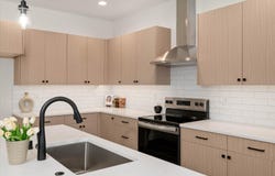 1102 Fairhaven Loop, Richland, WA 99352
