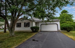 203 Robin Rd, Amherst, NY 14228