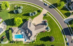 4930 Benthaven Drive E, Bargersville, IN 46106