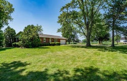 8730 Maysville Road, Fort Wayne, IN 46815