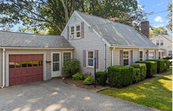 86 Bretton Woods Dr, Cranston, RI 02920