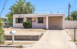 2220 Coleen Court, Las Cruces, NM 88001