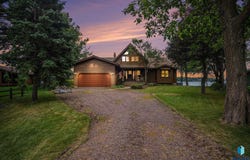 3452 Dakota Trl, Gary, SD 57237
