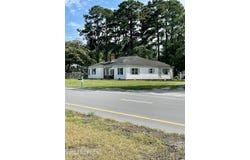 1810 Us Highway 17, Williamston, NC 27892