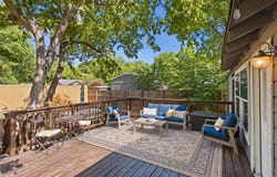 1001 N Carroll Boulevard, Denton, TX 76201
