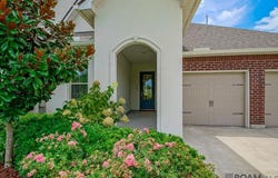 58910 April Ln, Plaquemine, LA 70764