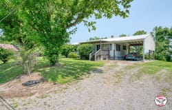 3899 Livingston Hwy., Celina, TN 38573