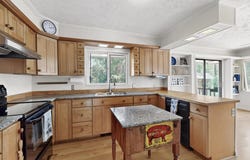 27 SUNFLOWER Drive, Tijeras, NM 87059