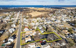 147 Church Street, Belford, NJ 07718