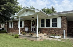 1426 Millerstown Rd, Clarkson, KY 42726