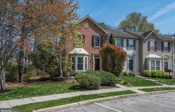 1 COLTS NECK DRIVE, SICKLERVILLE, NJ 08081