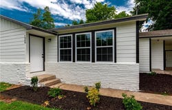 1908 Lawson  ST, Fayetteville, AR 72703