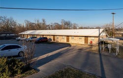 1306 Bonham, Paris, TX 75460