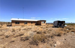 17612 N Katherine Drive, Dolan Springs, AZ 86441