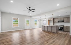 105 Madeline Court, Russellville, KY 42276