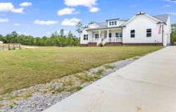 320 Henry Stabler Road, Swansea, SC 29160