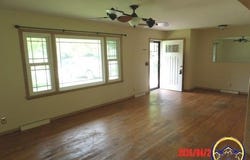 733 E 9th Ave, Emporia, KS 66801