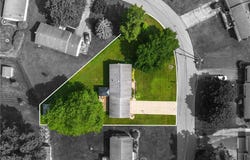 9863 Deltona Drive, New Middletown, OH 44442