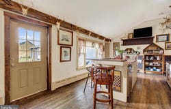 300 MUD RUN ROAD, YORK SPRINGS, PA 17372