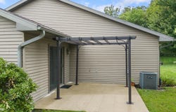 1697 10 Street SW, Mason City, IA 50401