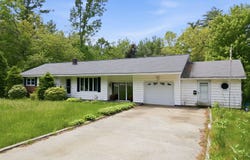 219 Plain Road, Hinsdale, NH 03451