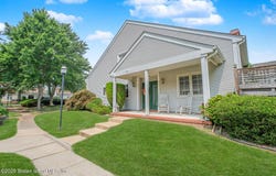 43 Winthrop Road, Monroe, NJ 08831