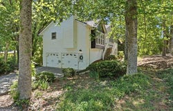 12 Park Avenue E, Dallas, GA 30157