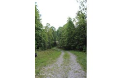 299 Fair Oaks Lane, Jamestown, TN 38556