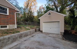 27 CARLISLE STREET, BROWNS MILLS, NJ 08015