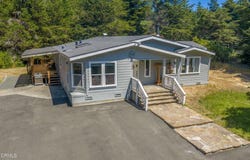31170 Thomas Lane, Fort Bragg, CA 95437