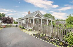 50 Cole Street, Jamestown, RI 02835