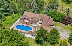17 E Dreahook Rd, Readington Twp., NJ 08889