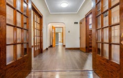 3970 S Whitnall Ave, Milwaukee, WI 53207