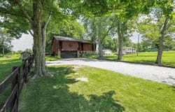 2542 Eckert Road, Lexington, OH 44904