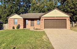44 WESTON CIRCLE, Greenbrier, AR 72058