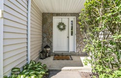 3 Woodside Drive, Albany, NY 12208