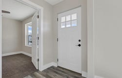 333 N 10th Street, Newark, OH 43055