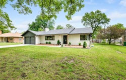 436 S Waverly Dr, Wichita, KS 67218-1740