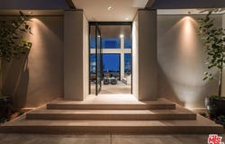 9405 Sierra Mar Place, Los Angeles, CA 90069