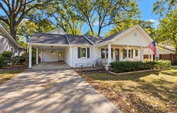 2560 MOORE Rd, Germantown, TN 38138