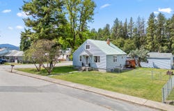680 CEDAR ST, COLVILLE, WA 99114