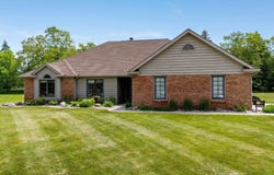 6811 Bittersweet Dells Court, Fort Wayne, IN 46814-8151