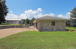 305 Third Street, Marble Hill, MO 63764