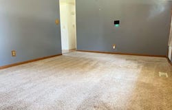 1504 E 9th Ave, Hutchinson, KS 67501