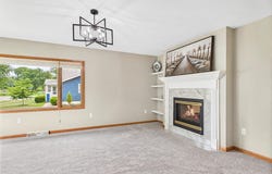 1015 VAN BUREN Avenue, OSHKOSH, WI 54902-3467
