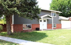 2003 N Apache Drive, Garden City, KS 67846