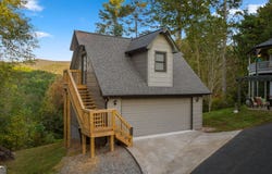 709 Laurel Creek, Blue Ridge, GA 30513