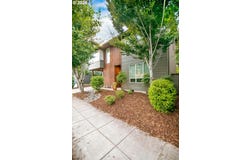 2947 SE STARK ST, Portland, OR 97214
